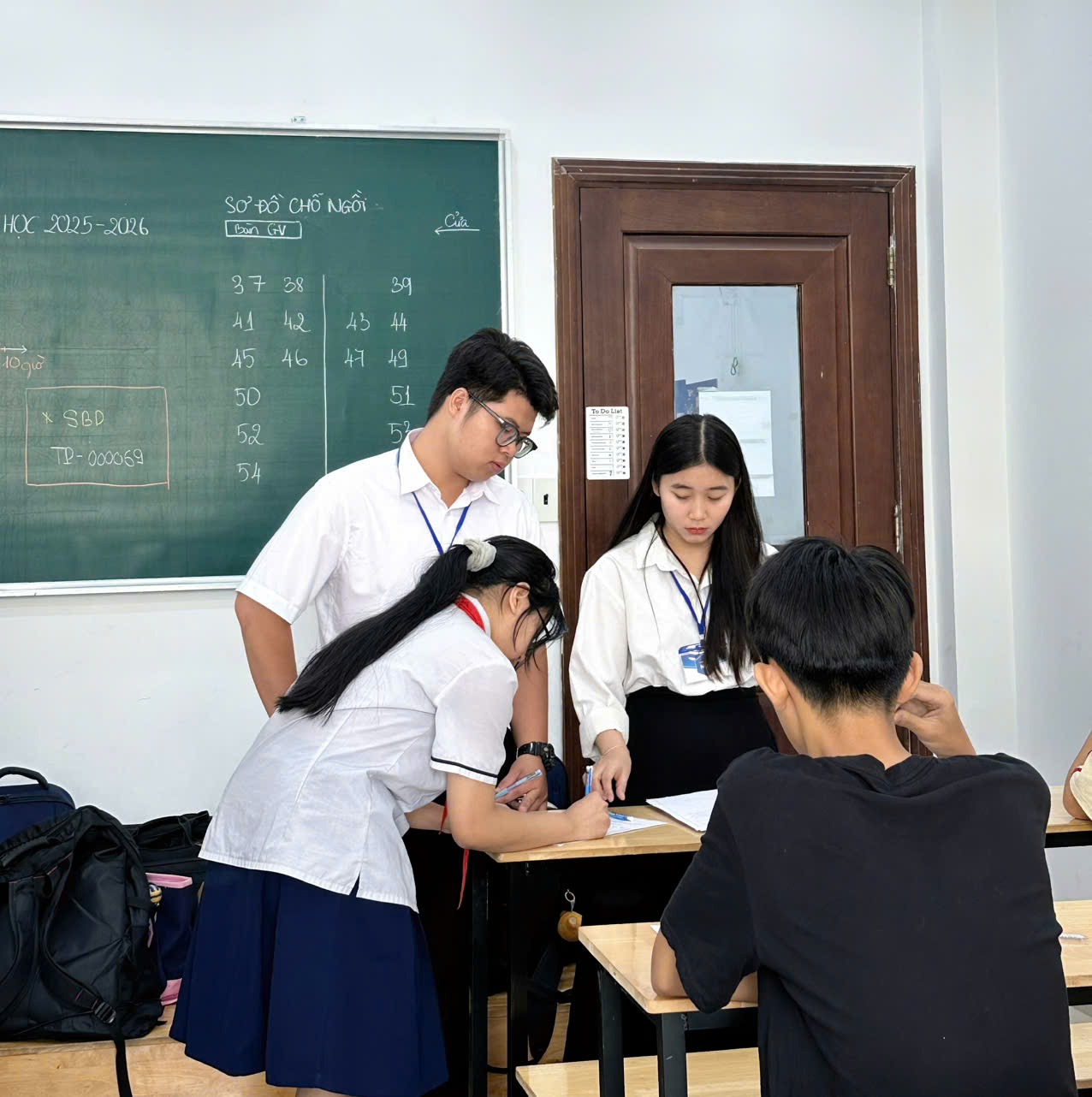 thi-thu-tuyen-sinh-10-2025