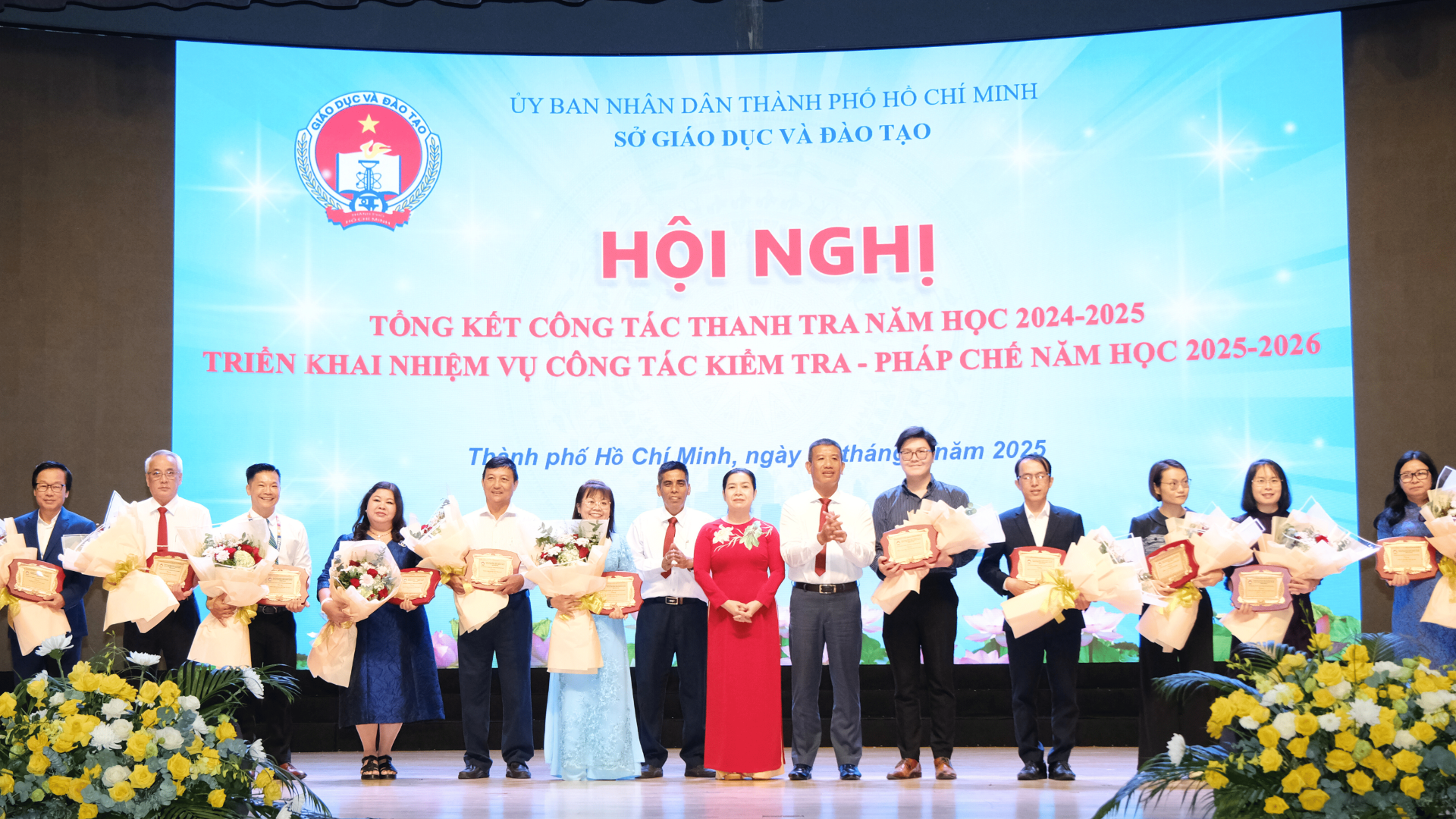 Hệ Thống Giáo Dục NQH Nhận Khen Thưởng Xuất Sắc Từ Sở GD&ĐT TP.HCM